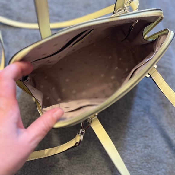 ♠️Kate Spade purse yellow Satchel. Used once. - Picture 5 of 5